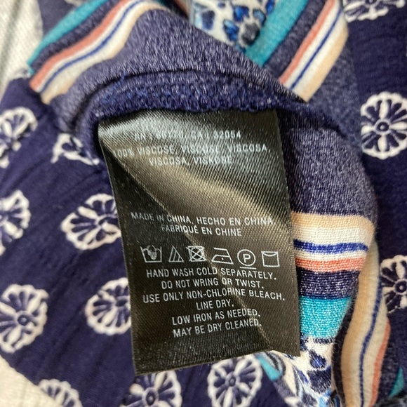 Anthropologie/ETT TWA Sydney Scarf Printed Short - Picture 12 of 12